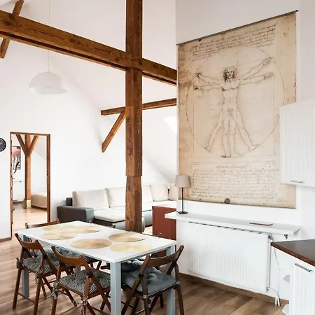 Plac Narutowicza Two-level By Bookinghost *